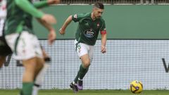 Heber, con el brazalete de capit�n en un partido de la pasada campa�a en el Racing Club Ferrol.