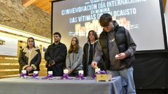 Alumnos de Ferrol en un homenaje a las vctimas del Holocausto