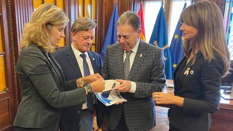 Oviedo pone en marcha un protocolo contra la violencia sexual en las fiestas
