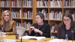 Paula Cabaleiro, Rosario �lvarez e Ruth Sousa, durante a presentaci�n do informe