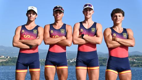 El cudruple scull que representar a la seleccin espaola sub-19 en Lituania.