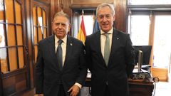 PRESIDENTE EUROCAJA RURAL Y ALCALDE OVIEDO VISITA INSTITUCIONAL