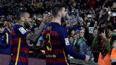 Dani Alves y Gerard Piqu.Dani Alves y Gerard Piqu en el Barcelona