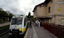 En la estaci�n de Cerdido han reparado las luces y han reabierto el aseo de las mujeres. 