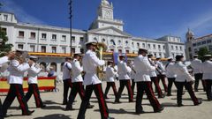 La jura de bandera civil en la plaza de armas de Ferrol, en im�genes