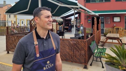 Iván Lombardía, gerente del restaurante Amar de Rinlo.