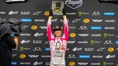 Jorge Prado, celebrando el t�tulo del Supermotocr�s de la AMA<br />�<br />�<br />�<br />
