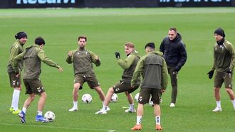 Los�jugadores de Celta ultimaron los detalles del partido ante el Lille en la ma�ana de ayer en Mos.