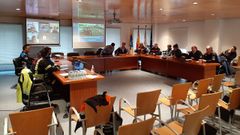 Reuni�n previa a la celebraci�n del simulacro de seguridad mar�tima en Mugardos.