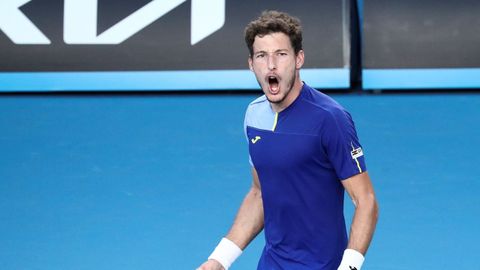 Pablo Carreo celebra su victoria frente a Sebastin Korda