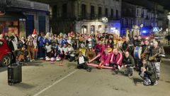 Deceas de homes de Ribadavia desfrutaron da noite de compadres