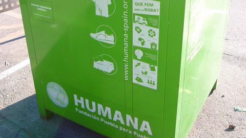 Contenedor de ropa de Humana Fundaci�n Pueblo para Pueblo