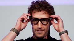 Mark Zuckerberg prueba unas Meta Ray-ban