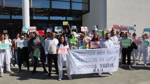 Concentraci�n del personal de terapias en el Meixoeiro
