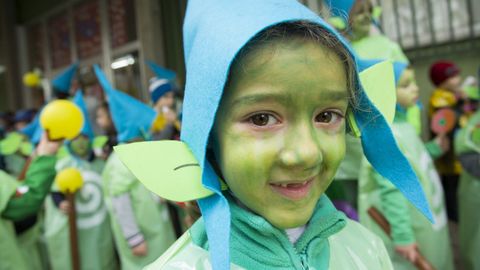 Presentaci�n de la Mikaeli�a y del bus de la Mikaela en Bu�o