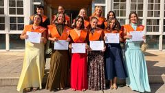 En la imagen, la primera promoci�n de Relaciones Internacionales, en el acto de graduaci�n