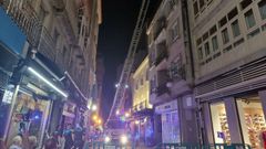 Caída de cascotes en la calle Tomás María Mosquera de O Carballiño 