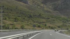 Autopista del Huerna a su paso por Caldas de Luna