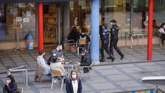 La polic�a control� las terrazas en la plaza de San Antonio