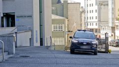 J.J.R.N., acusado de dar muerte a su propia madre en Lugo en el mes de mayo, fue trasladado por la Polic�a Nacional tras la orden de la jueza de enviarlo a prisi�n posteriormente a escuchar su declaraci�n