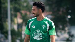Jes�s en A G�ndara durante la sesi�n de entrenamiento con sus compa�eros.