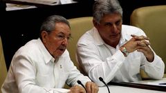 Castro, con su primer vicepresidente Miguel D�az