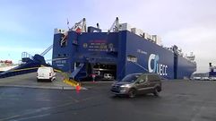 Nos subimos al carguero de coches m�s grande del mundo