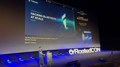 Antonio V�zquez Blanco, investigador del �rea de innovaci�n de Tarlogic, present� la investigaci�n en el RootedCON