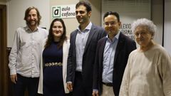 De izquierda a derecha: Roman Rodriguez , Alba Gonzlez, Fernando Gil, Santiago Leyes y Concepcion Crespo, en la presentacin de la campaa