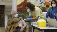 La tercera dosis se empezar� a administrar a todos los mayores de 80 a partir del d�a 25