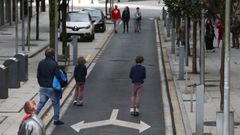 El Ayuntamiento ensay la peatonalizacin blanda en varias calles del Ensanche en el 2020, en plena pandemia, como se ve en la imagen de archivo.