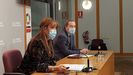 La consejera de Sanidad de Aragn, Sira Repolls, y el gerente del Servicio Aragons de Salud, Chema Arnal, en la rueda de prensa.