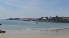 Se&ntilde;alizaci&oacute;n de la playa de Silgar, en Sanxenxo, con boyas