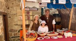 Uno de los tenderetes instalados en la feria de Pet�n