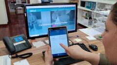 Simulacro del escrutinio electoral en Mazaricos