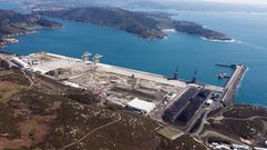 Vista a�rea del puerto exterior de Ferrol 