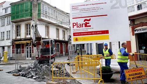 Obras ejecutadas por la empresa Lacer en las calles el casco hist�rico de Cedeira, en el a�o 2009. 