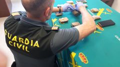 Detenidos dos vecinos de Bueu por tr�fico de drogas