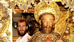 La selecci�n visita la catedral de Santiago