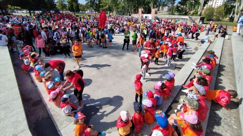 Un aspecto de la ltima Andaina Escolar polo Camio de Inverno organizada cada ao por la asociacin Camios a Santiago pola Ribeira, que la considera como una de sus principales actividades