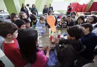 Actividades alternativas. El anpa del colegio lucense Luis Pimentel organiz� actividades para los ni�os que no presentaron a las pruebas de rev�lida de primaria. En los centros del sur de la provincia no se registraron iniciativas de este tipo ni concentraciones de protesta. 
