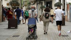 Imagen de la calle peatonal de Ribeira, que desde el s�bado pasado est� en nivel alto de restricciones