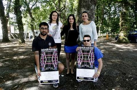 Cinco mozos da parroquia forman parte da comisi�n organizadora deste 2012.