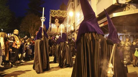 Imagen de una procesin de Semana Santa en Ferrol.
