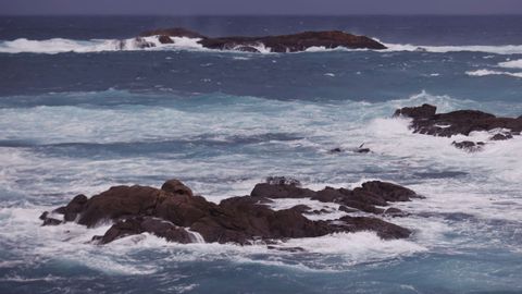 A Coru�a vive este mi�rcoles un nuevo temporal mar�timo, con aviso rojo por olas de hasta nueve metros de altura