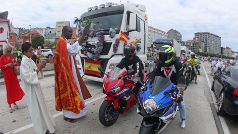 Procesi�n de San Crist�bal y bendici�n de veh�culos en Ribeira 2026