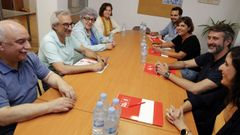 Imagen de una de las cuatro reuniones sobre la gobernabilidad que mantuvieron socialistas y nacionalistas en Vilagarc�a