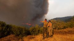 Incendio forestal en el pueblo de Sikorrachis, en Alexandroupolis