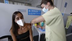 Vacunacin contra el covid en la Cidade da Cultura de Santiago de Compostela
