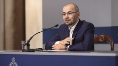 El fundador y consejero delegado de DeepMind, Demis Hassabis, ofreci� este martes una rueda de prensa en Oviedo antes de recibir el viernes el Premio Princesa de Asturias de Investigaci�n Cient�fica y T�cnica que se le ha concedido junto con otros tres cient�ficos considerados los padres de una t�cnica esencial de la inteligencia artificial